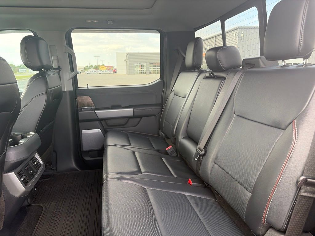 Used 2023 Ford F350 Lariat w/ Lariat Ultimate Package AWD/4WD image 12