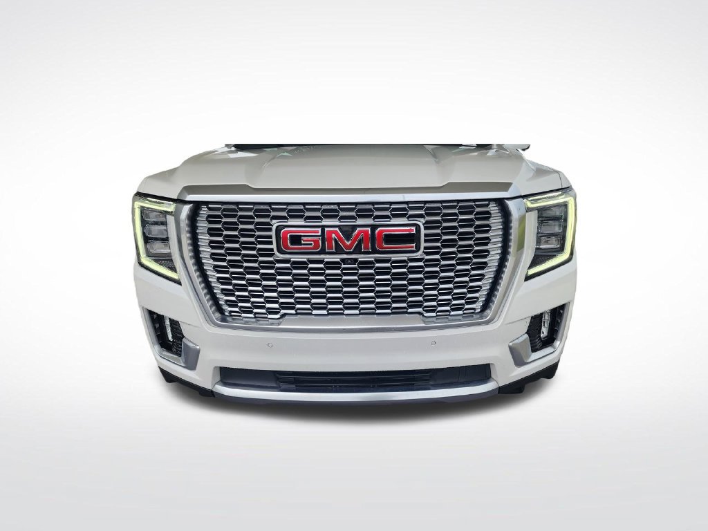 Used 2024 GMC Yukon Denali AWD/4WD image 5