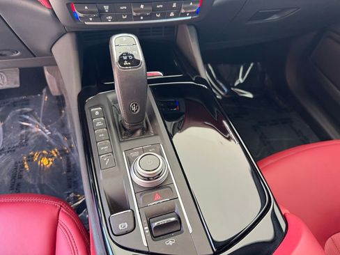 Certified 2022 Maserati Levante GT AWD/4WD image 13