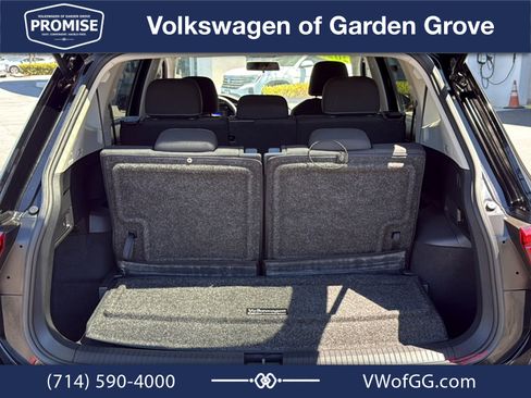 Used 2022 Volkswagen Tiguan S FWD image 11