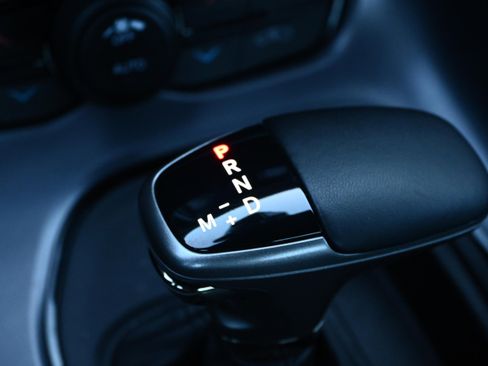 Used 2019 Dodge Challenger R/T w/ Driver Convenience Group image 20