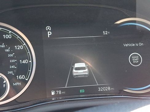 Used 2023 Genesis GV70 2.5T Select w/ Select Package image 22