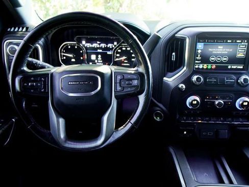 Used 2020 GMC Sierra 2500 Denali w/ Denali Ultimate Package image 16