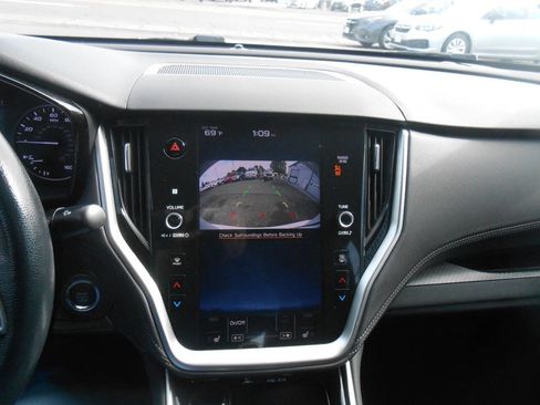 Used 2021 Subaru Legacy Premium image 12