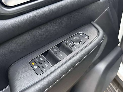New 2026 Nissan Armada PRO-4X w/ Captain's Chari Seat Package AWD/4WD image 20