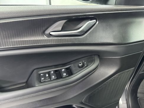 New 2025 Jeep Grand Cherokee Laredo X w/ Luxury Tech Group I image 8