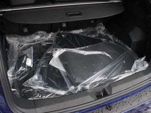 New 2025 Subaru Crosstrek 2.5i Limited image 8