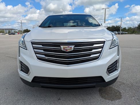 Used 2018 Cadillac XT5 AWD image 9