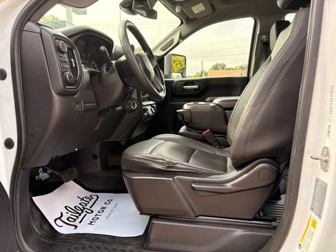 Used 2024 Chevrolet Silverado 2500 W/T w/ WT Fleet Convenience Package AWD/4WD image 16