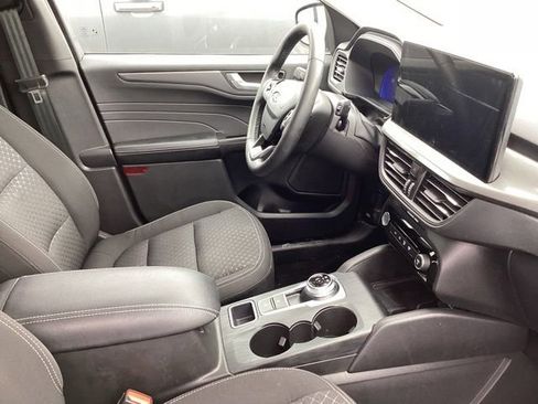 Used 2023 Ford Escape Active w/ Tech Pack #2 FWD image 17