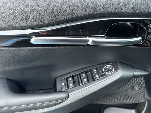 Certified 2024 Kia Seltos EX image 14