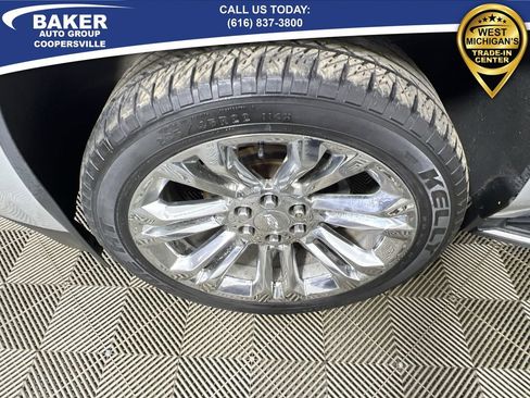 Used 2019 Cadillac Escalade Premium Luxury w/ LPO, Radiant Package image 34