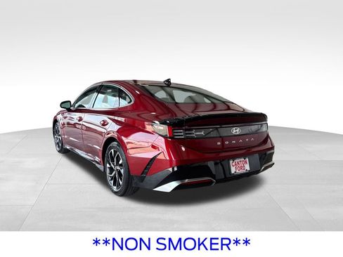 Used 2025 Hyundai Sonata SEL FWD image 4