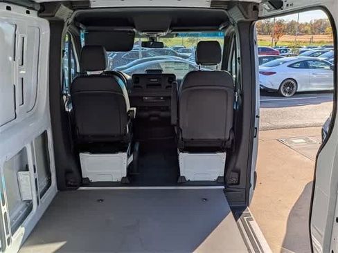 Used 2025 Mercedes-Benz Sprinter 2500 image 11