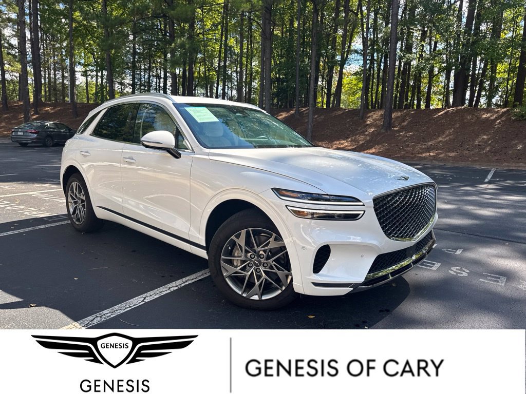 Used 2023 Genesis GV70 2.5T w/ Advanced Package AWD/4WD image 1