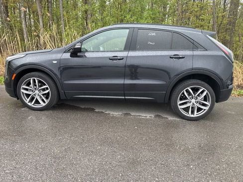 Used 2023 Cadillac XT4 Sport AWD/4WD image 2