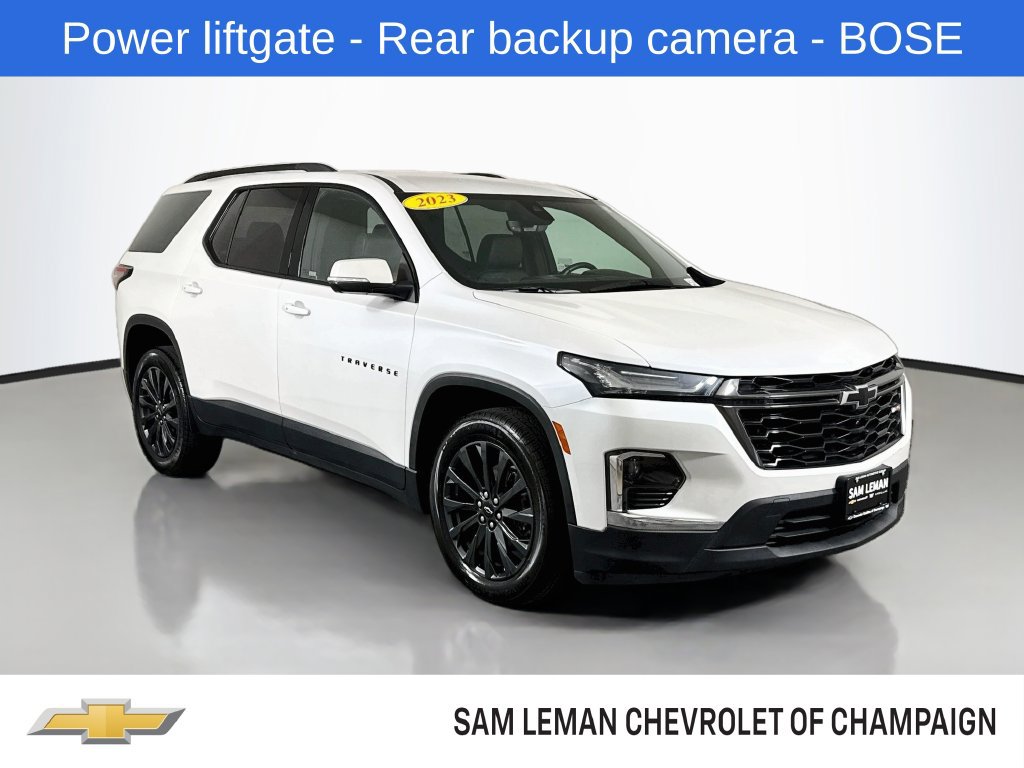 Used 2023 Chevrolet Traverse RS FWD image 1