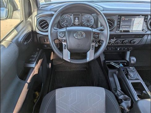 Used 2023 Toyota Tacoma TRD Sport image 8