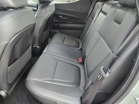 Used 2023 Hyundai Santa Cruz Limited image 15