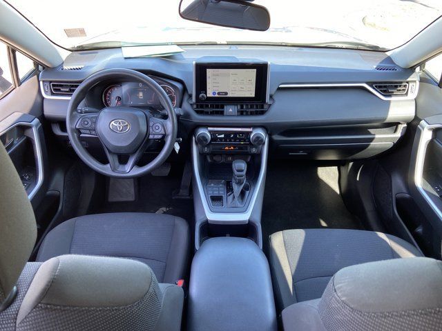 Used 2025 Toyota RAV4 LE AWD/4WD image 50