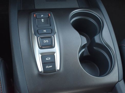 Used 2023 Honda Passport TrailSport image 12