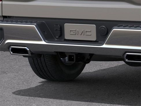 New 2026 GMC Sierra 1500 SLE image 14