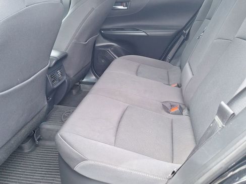 Used 2024 Toyota Venza LE AWD/4WD image 15