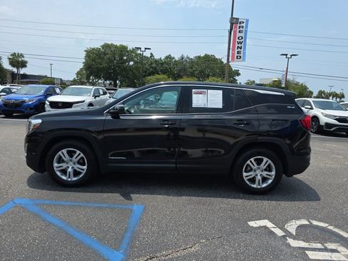 Used 2020 GMC Terrain SLE FWD image 7