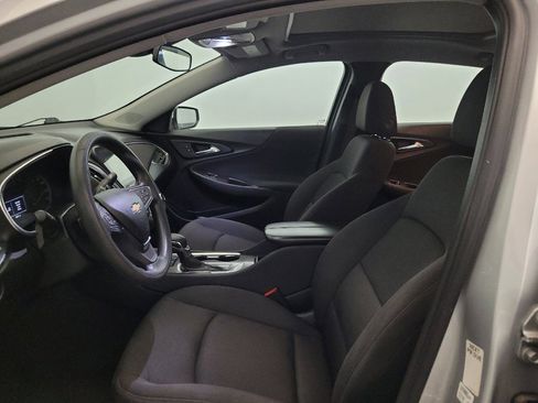 Used 2021 Chevrolet Malibu LT FWD image 17