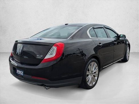 Used 2013 Lincoln MKS AWD image 5