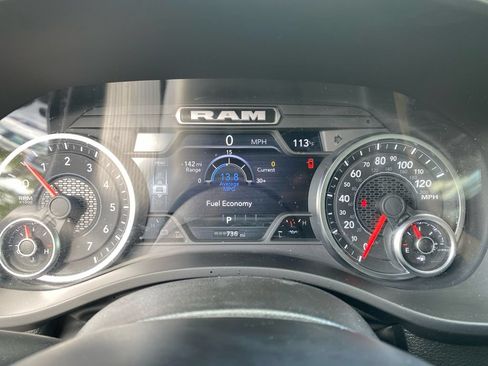 Used 2026 RAM 1500 Express AWD/4WD image 20