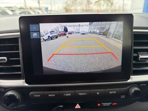 Certified 2026 Hyundai Venue SE image 23