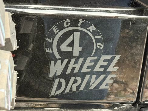 Used 2023 Jeep Wrangler Unlimited w/ Cold Weather Group image 23