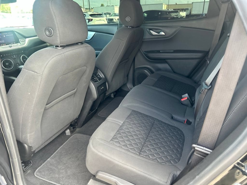 Used 2021 Chevrolet Blazer LT FWD image 12