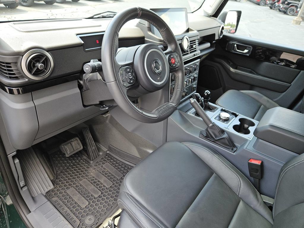 Used 2025 INEOS Grenadier Station Wagon AWD/4WD image 14