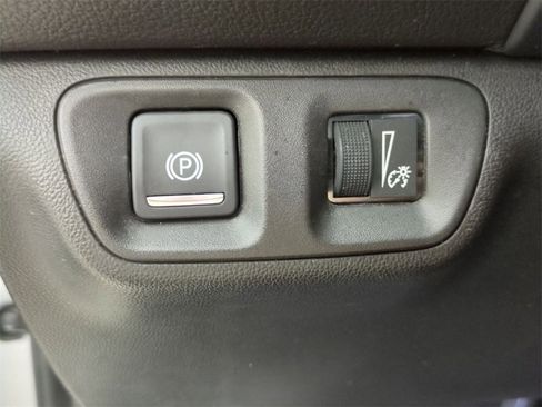 Certified 2019 GMC Acadia SLE image 16