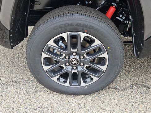 New 2026 Toyota Tundra Limited AWD/4WD image 5