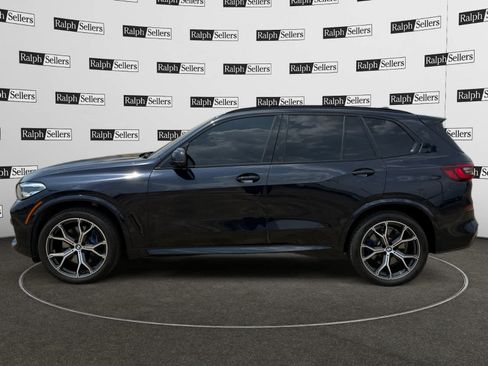 Used 2021 BMW X5 xDrive40i w/ M Sport Package AWD/4WD image 3