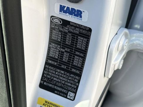 Used 2023 Land Rover Discovery Sport S image 34