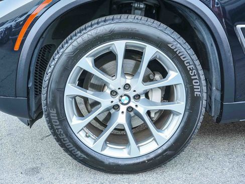 Used 2019 BMW X5 xDrive40i w/ Convenience Package image 11