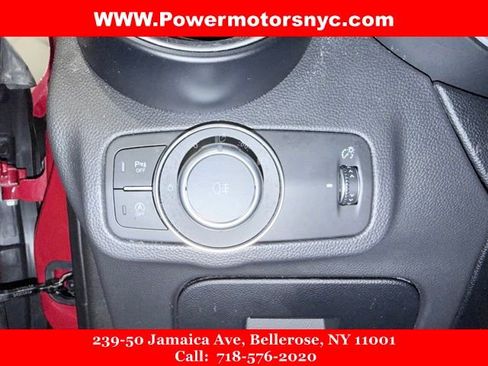 Used 2022 Alfa Romeo Stelvio Ti image 48