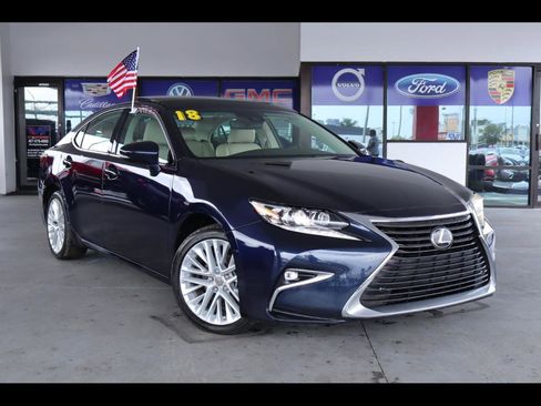 Used 2018 Lexus ES 350 w/ Luxury Package w/Wood Trim image 1