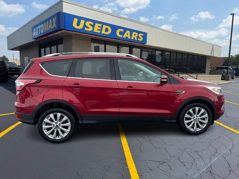 Used 2017 Ford Escape Titanium FWD image 2