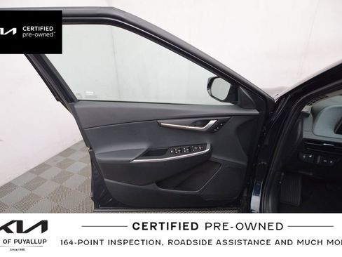 Used 2024 Kia EV6 Light image 10