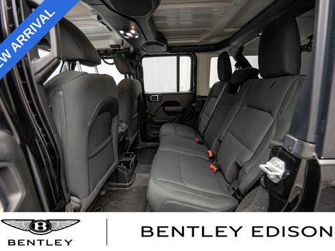 Used 2022 Jeep Wrangler Unlimited Sport AWD/4WD image 18