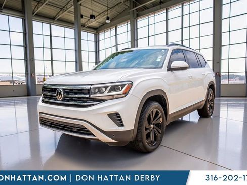 Used 2022 Volkswagen Atlas SE w/ Black Wheel Package AWD/4WD image 33