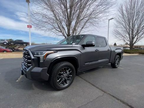 Used 2022 Toyota Tundra Platinum w/ Advanced Package image 4