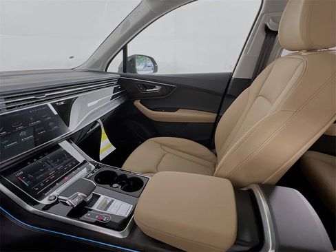 New 2025 Audi Q7 3.0T Premium Plus image 24