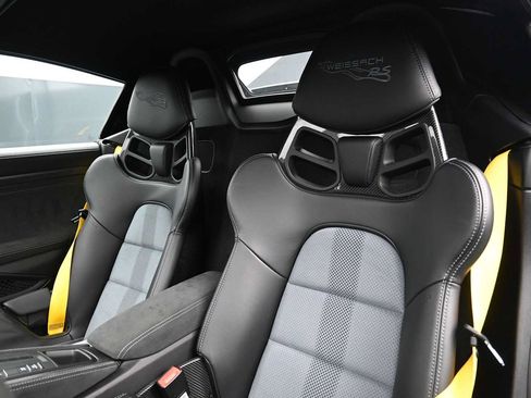 Certified 2025 Porsche 718 Boxster Spyder RS RWD image 5