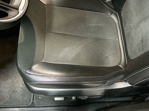 Used 2024 Jeep Grand Cherokee Altitude image 19